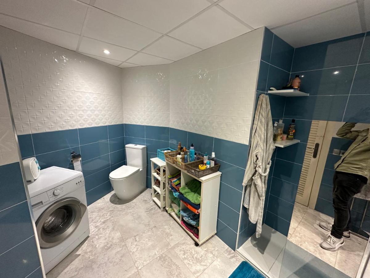 Apartmentos Eurohostal 1Linea De Playa Las Fuentes 阿尔考斯布里 外观 照片